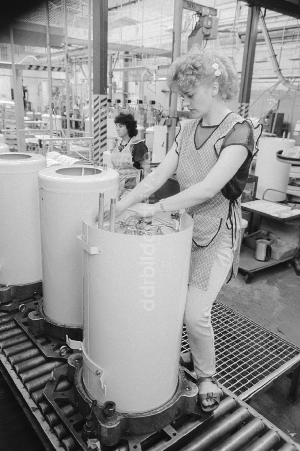 DDR-Bildarchiv: Hennigsdorf - Technische Anlagen und Produktionsmittel der LEW Hennigsdorf in Hennigsdorf in Brandenburg in der DDR