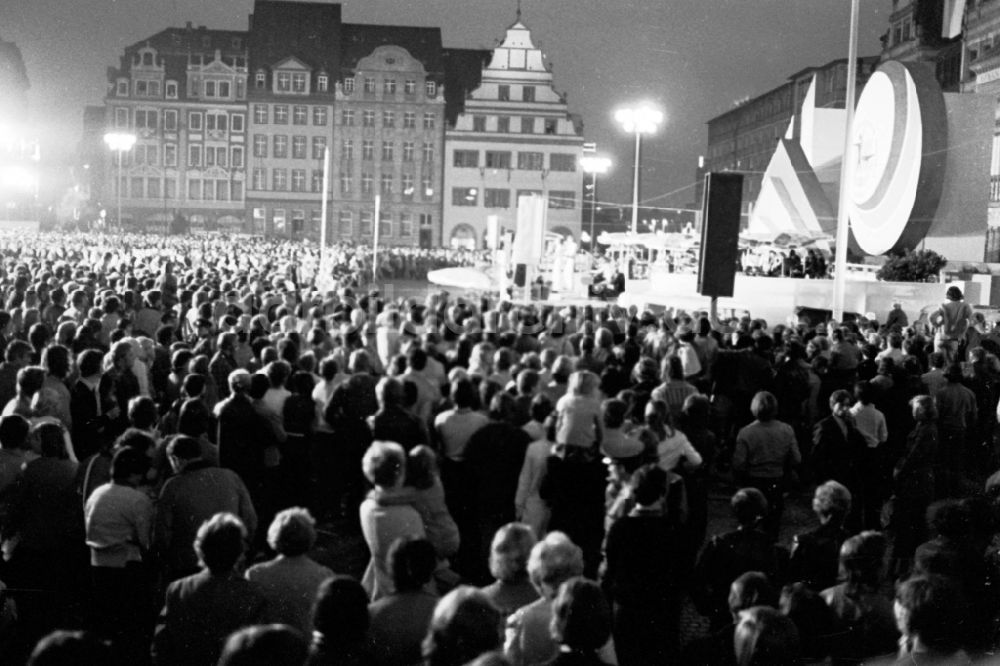 Leipzig: Turn- und Sportfest Spartakiade in Leipzig in Sachsen in der DDR