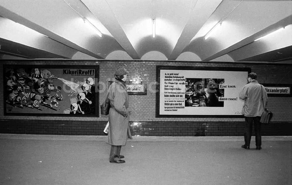 DDR-Fotoarchiv: - U-Bahnkunst am Alex Umschlag:7256