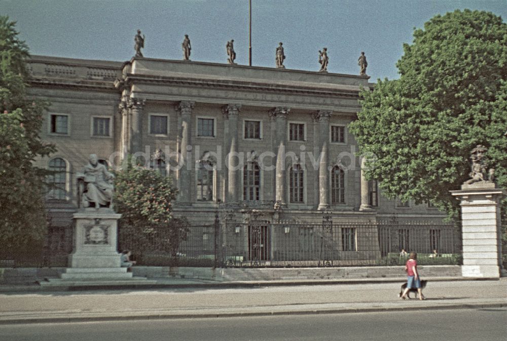 DDR-Fotoarchiv: Berlin - Universitätsgebäude Humboldt-Universität zu Berlin in Berlin in der DDR