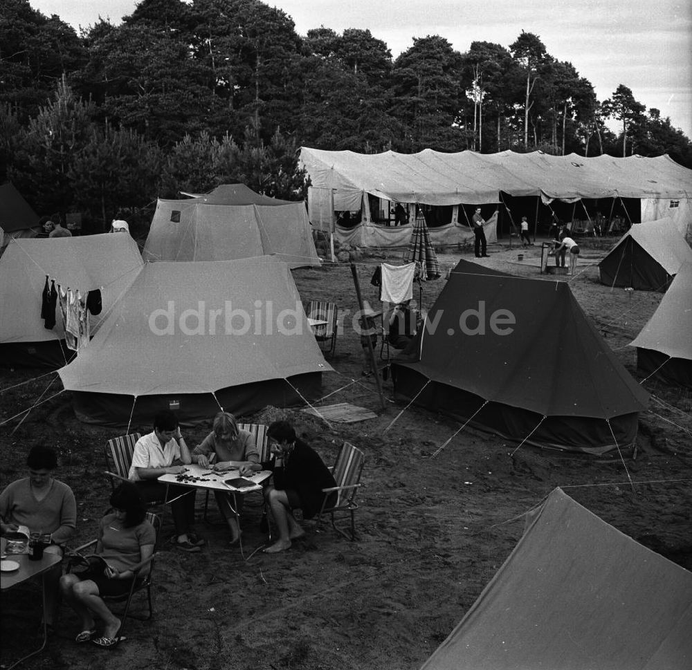 DDR-Fotoarchiv: Jessern - Urlaub im Zelthotel Jessern am Schwielochsee