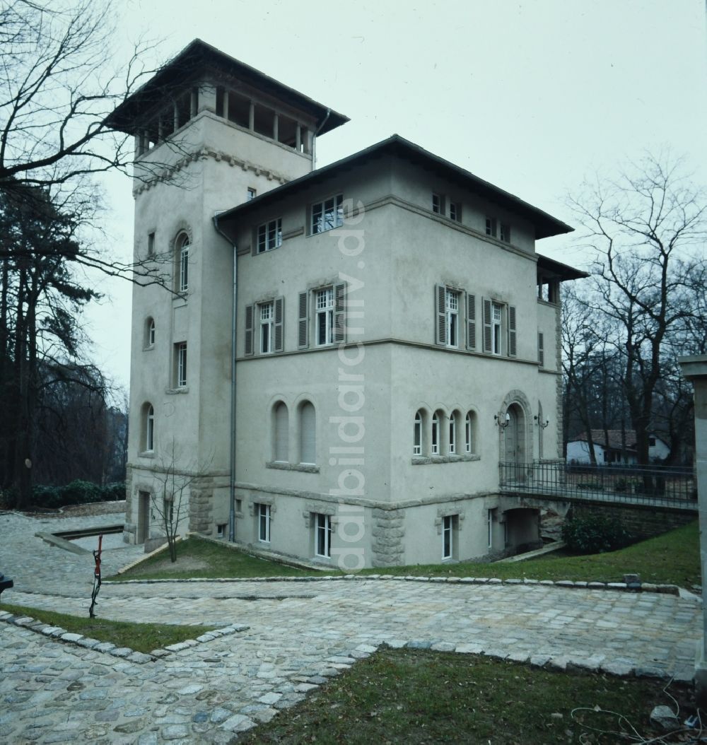 Potsdam: Villa an der Spitzweggasse im Ortsteil Babelsberg in Potsdam in Brandenburg in der DDR