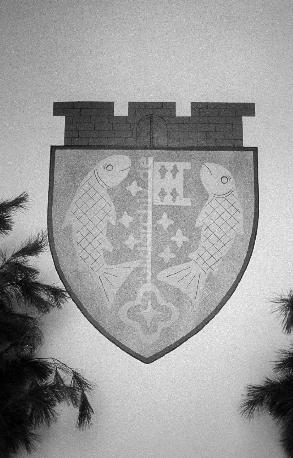 DDR-Bildarchiv: Berlin - Wappen des Bezirks Köpenick in Berlin, der ehemaligen Hauptstadt der DDR, Deutsche Demokratische Republik