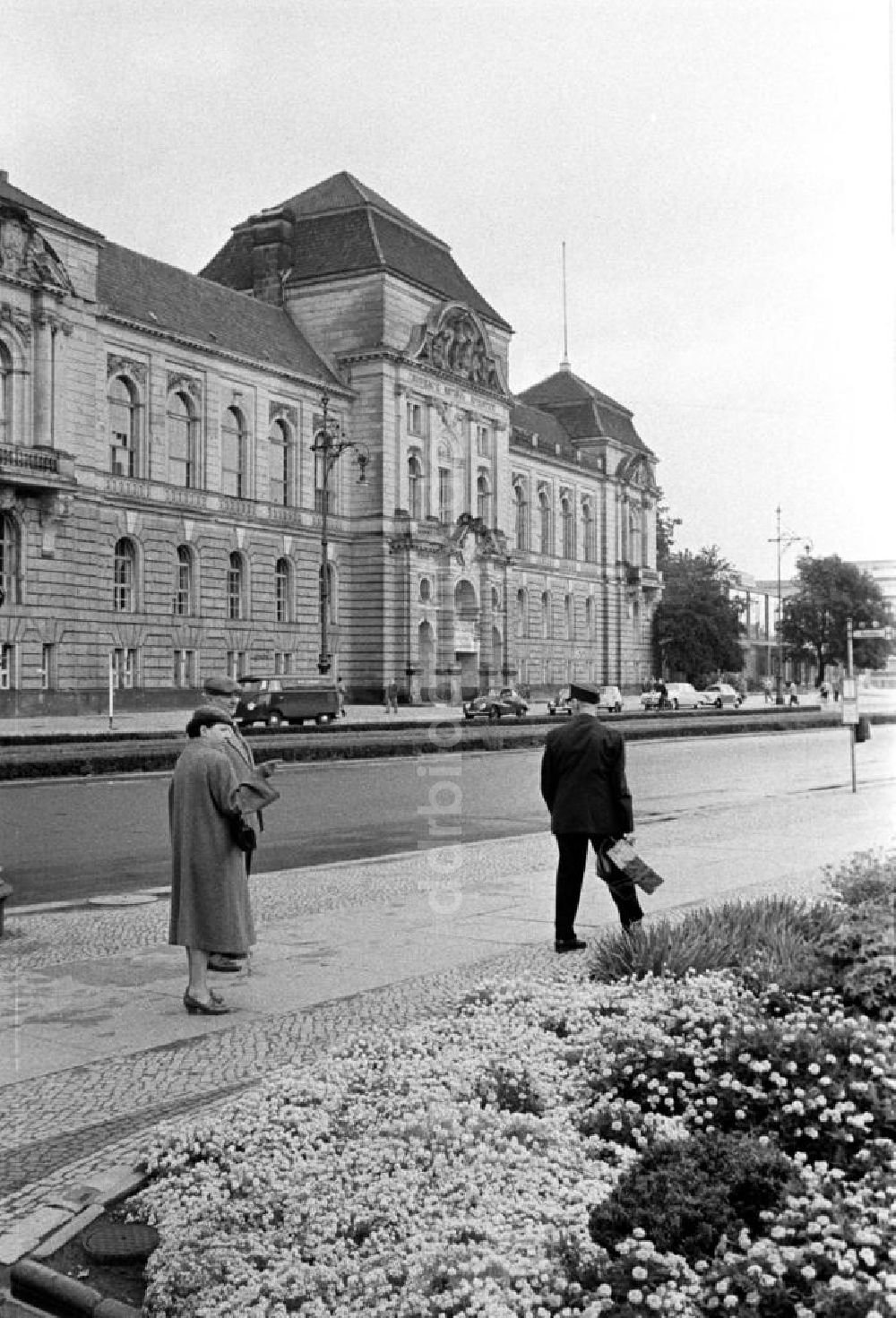 DDR-Fotoarchiv: Berlin - Westberlin - Akademie für bildende Kunst und Musik 1958
