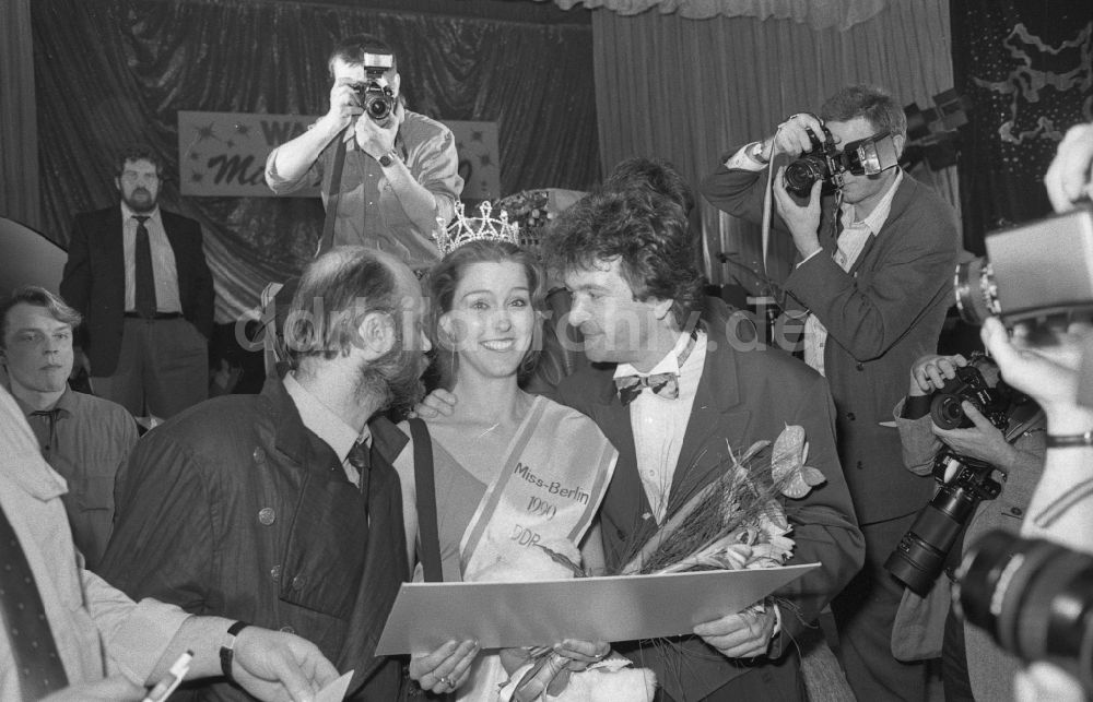 DDR-Bildarchiv: Berlin - Wettbewerb Wahl der Miss Berlin in Berlin in der DDR
