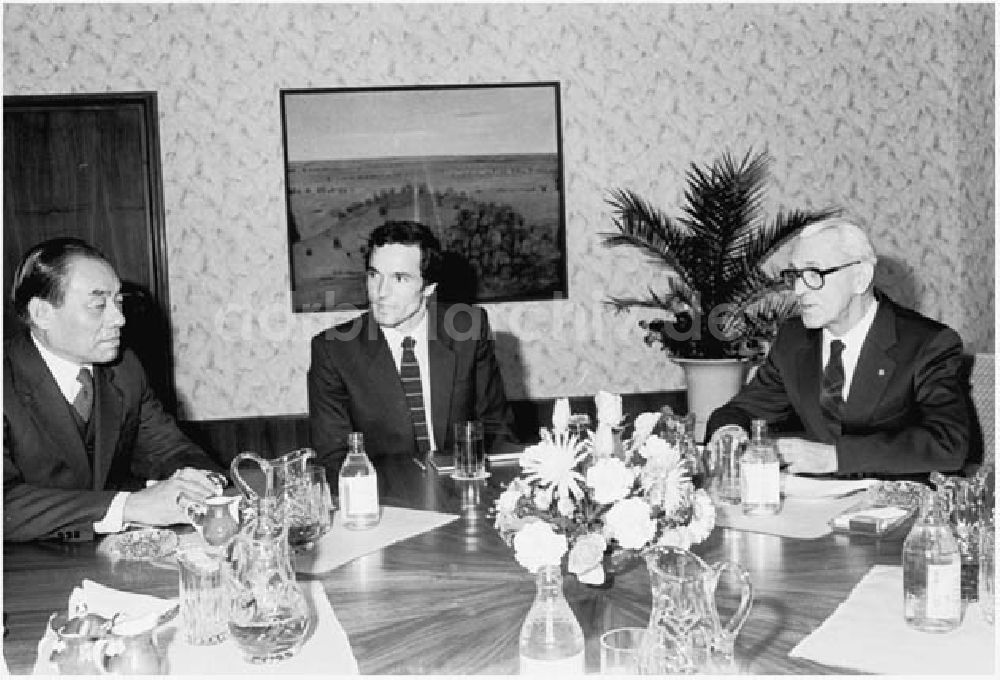 Berlin: 28.10.1986 Willi Stroph empfing Gesundheitsminister der SRV, Pro