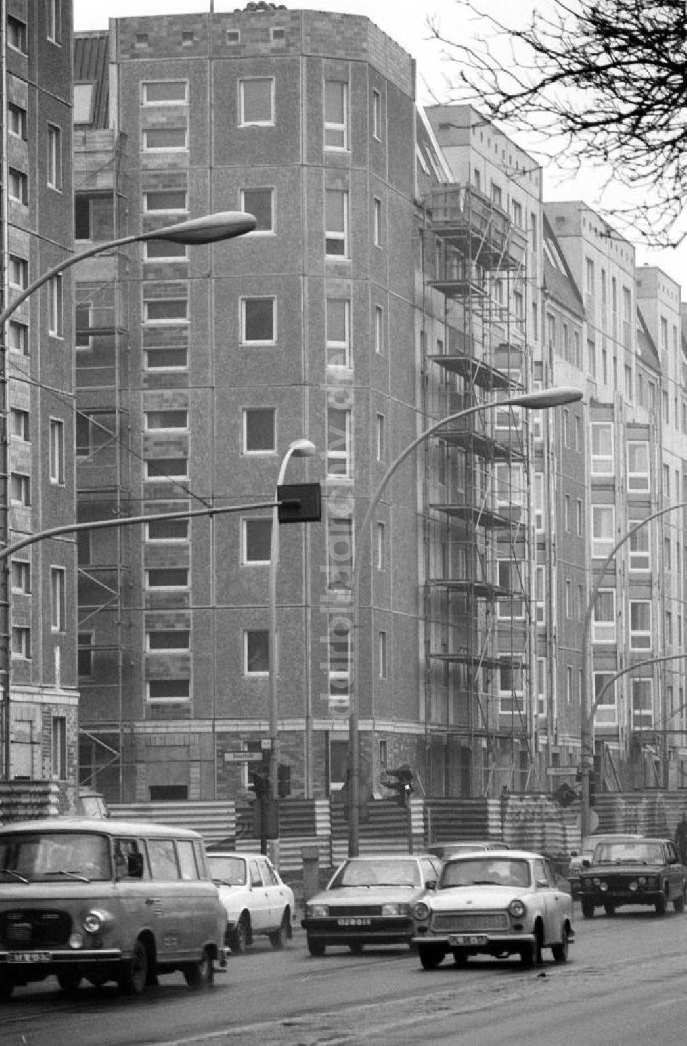 Berlin: Wohnungsbau in der Stralauer Allee in Berlin