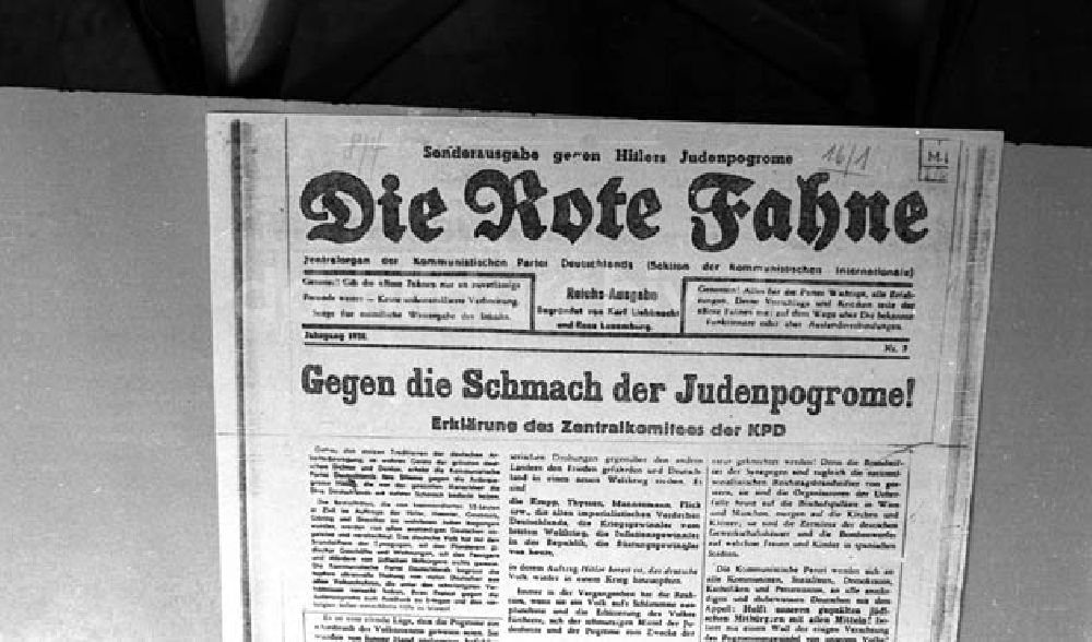 DDR-Bildarchiv: - Zeitungsreproduktionen Umschlagnr.: 1204 Foto: Schönfeld